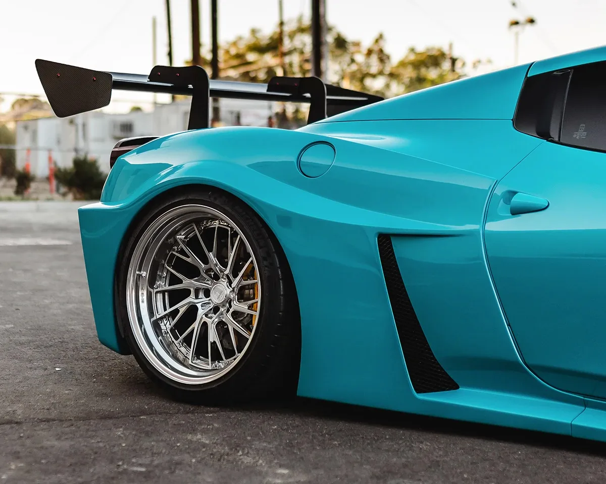 Ferrari | Wrapping Miami Blue | Super Gloss Film